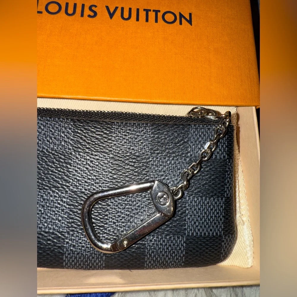 Louis Vuitton Graphite Key Pouch W/ Box & Dust Bag - Picture 8 of 8